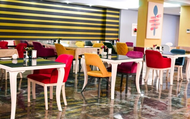 MARKASI Otel
