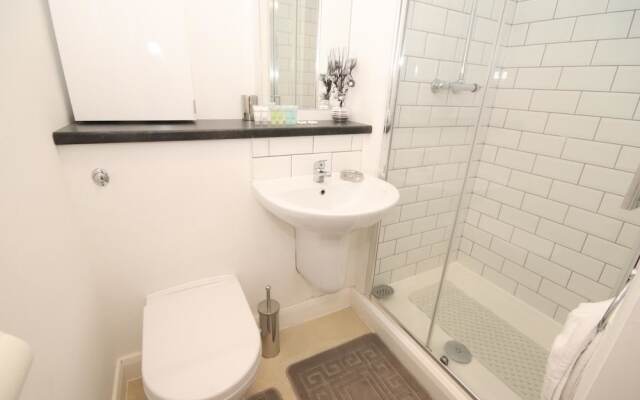 Lovely Modern Studio Apartment in Liverpool City