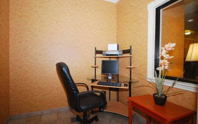 Best Western Henrietta Inn & Suites