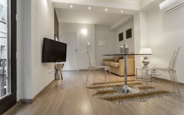 Kirei Apartment Sombrereria