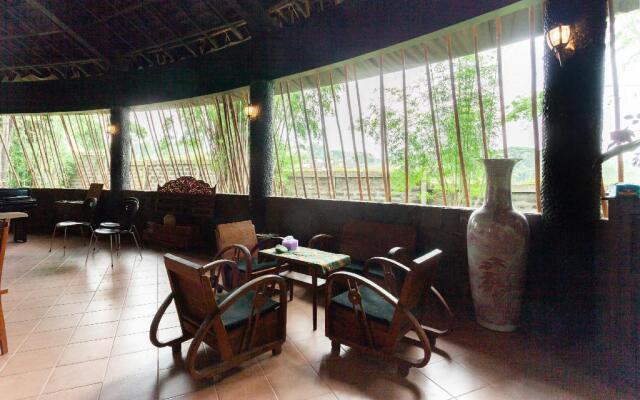 OYO 430 Grand Mulia Sakinah Boutique Hotel