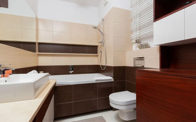 Apartment Mołdawska Warsaw by Renters