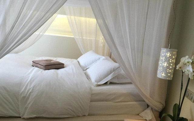 COCO-MAT Hotel Nafsika