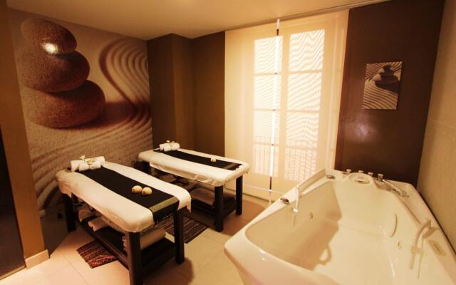 Gran Claustre Boutique Hotel