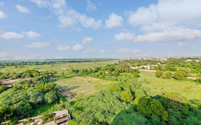 Palette - Orchid Residency