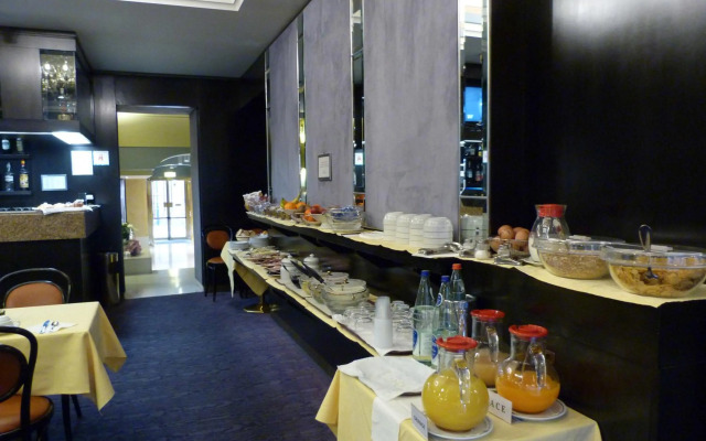 Hotel Centrale Byron