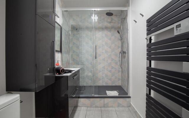 Paris - Porte d'Ivry - Modern and Cosy 2 bedroom apartment