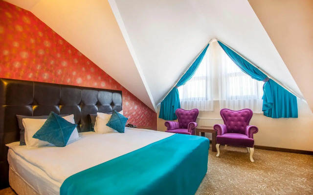 Highway Otel