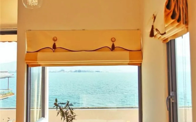 Magpies Habitat Erhai Resort Hotel