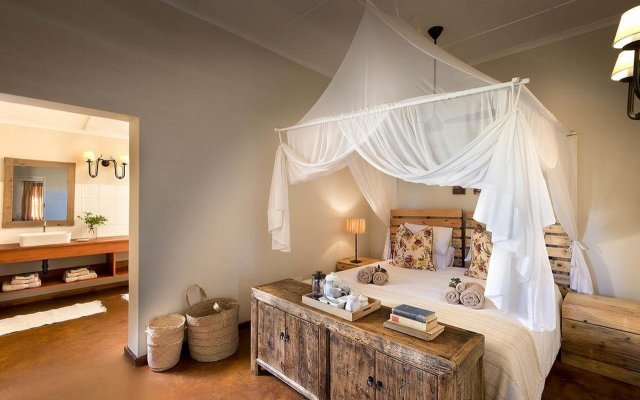Baobab Hill House