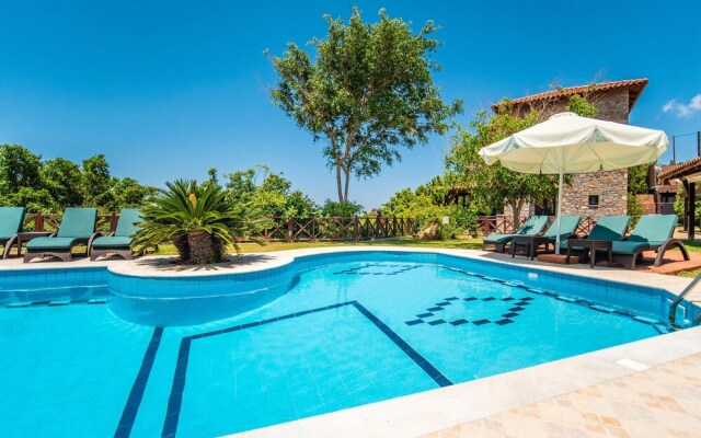 Amazing Home in Milatos, Lasithi With Wifi and 3 Bedrooms