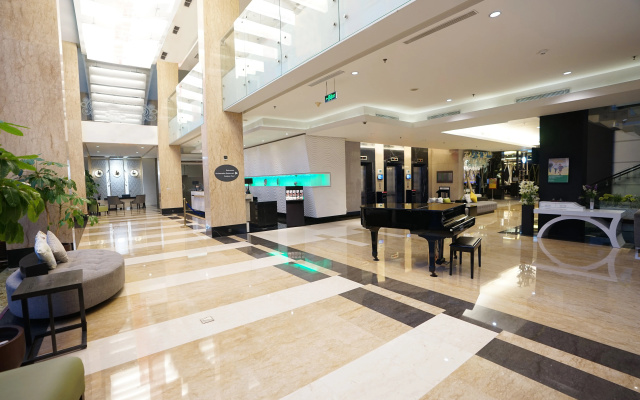 Holiday Inn Bandung Pasteur by IHG