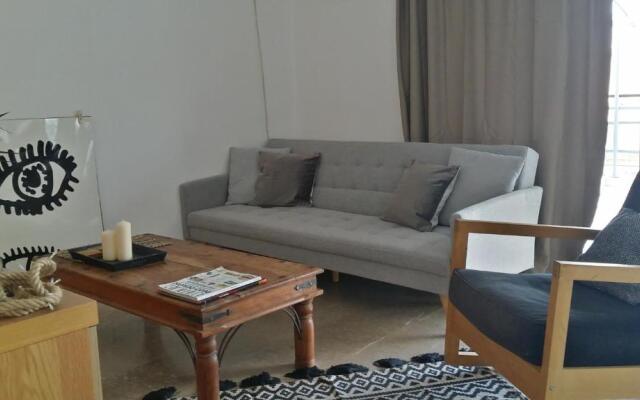 Modern, Top floor, 90sqm, near center