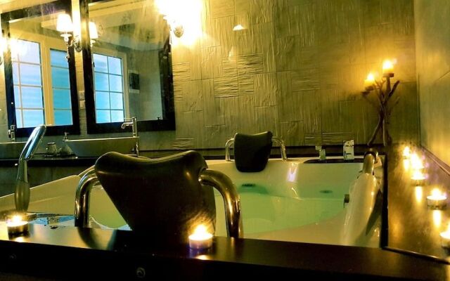 Q Suites Preveza