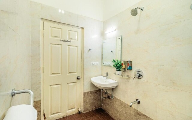 Smile Hotels by OYO Rooms