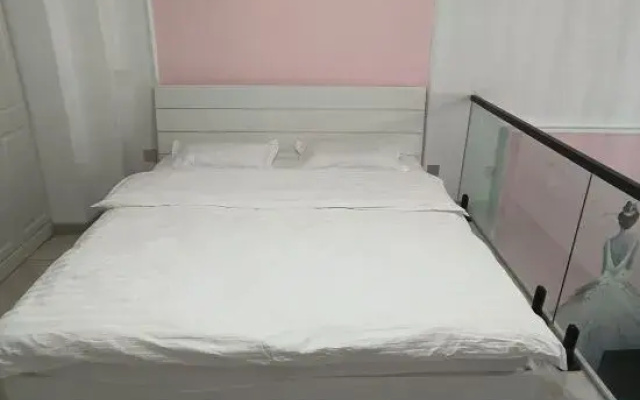 Changchun Lianju Loft Self-service Apartment
