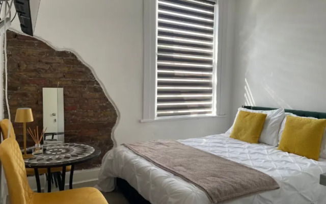 OYO Tottenham Stadium Stays