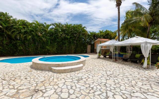 Guavaberry Villa Piscina y Jacuzzi Privado