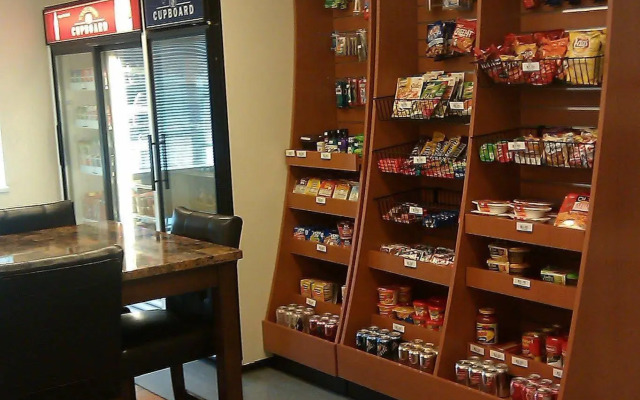 Candlewood Suites Wichita Airport by IHG