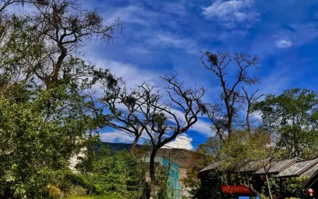 Putuoquan Hot Spring Resort