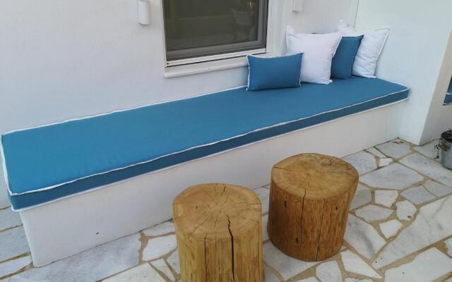 Modern House near Parikia with 3 bedrooms & 2 bath