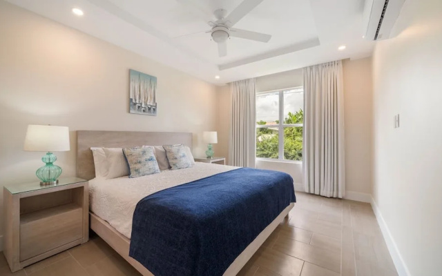 Coral Beach 202 2 Bedroom Condo