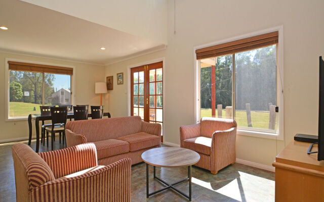 Madigan Wine Country Cottages