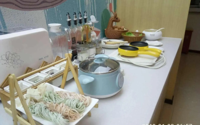 HanTing Hotel (Kaifeng Baogong Temple)