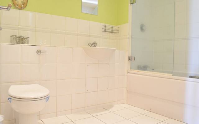 Canary Wharf 2 Bedroom Flat