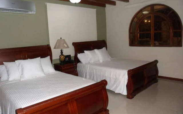 Hotel Maria Isabel