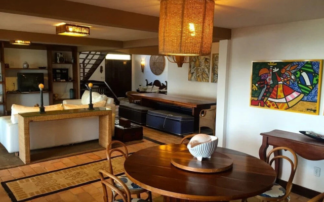 Casa de luxo na beira mar Porto Mirim