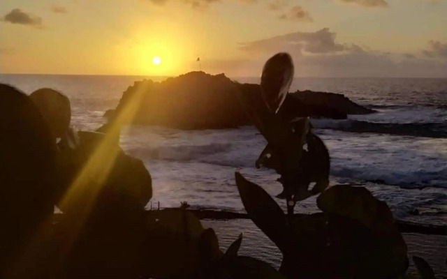 Casita Independiente Frente al Mar