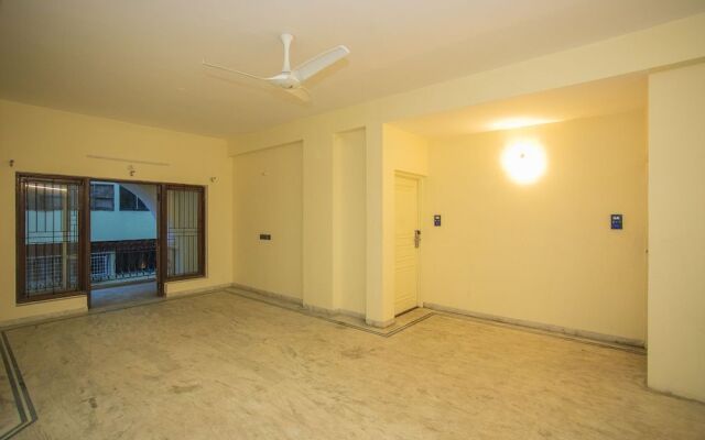 OYO 27065 Eden Au Lac