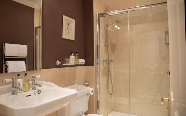 Lochness Lodge Hotel