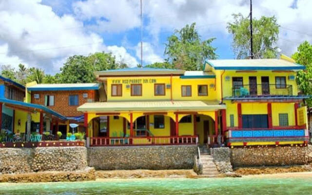 Capt. Hook's Red Parrot Inn
