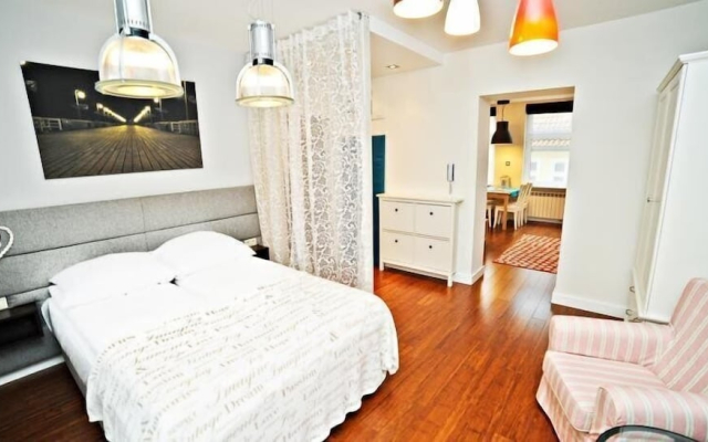 Grand Apartments - Aviator