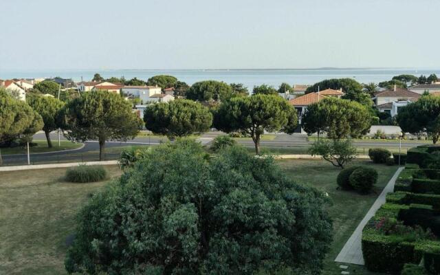 VAUX SUR MERGELIBERT - Pièces 844