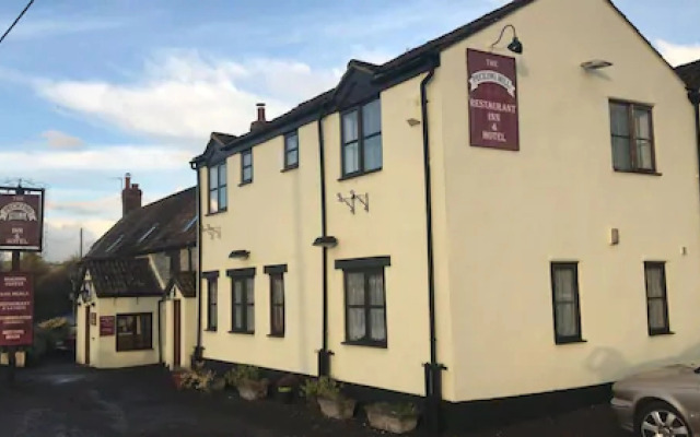 The Pecking Mill Inn