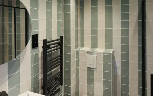 Fernand Cocq Elegant Residence