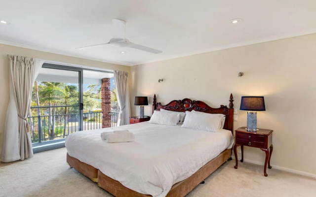 Lumina - luxury, comfort and lots of style – Guest Rooms – Culburra Beach