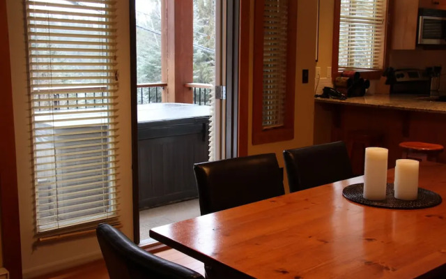 Timberline Lodges by Fernie Lodging Company