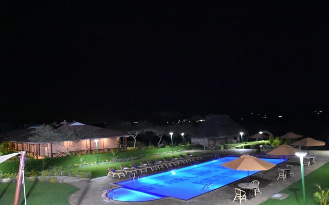 Starling Bird Resort