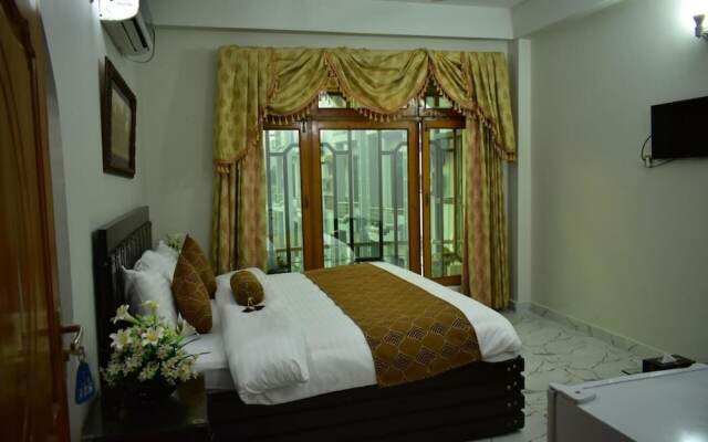 Hotel Hilton Palace