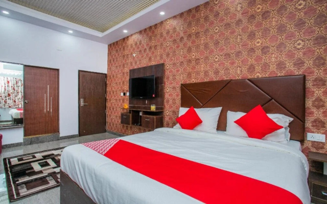 OYO 26188 Domus Atithyam