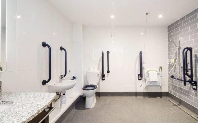 Hampton by Hilton Humberside Airport