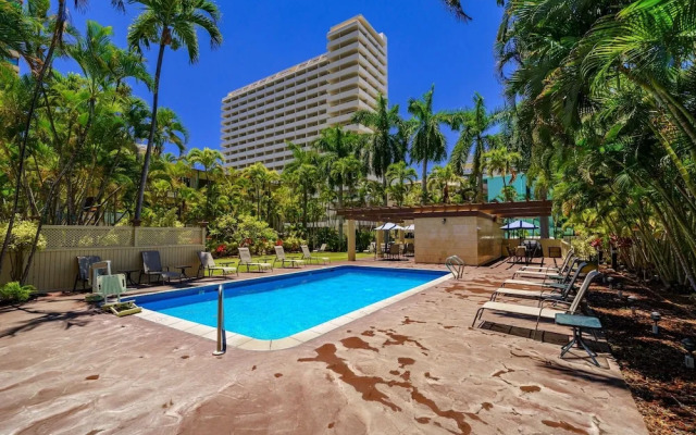 Oahu Royal Garden At Waikiki 2010 Condo