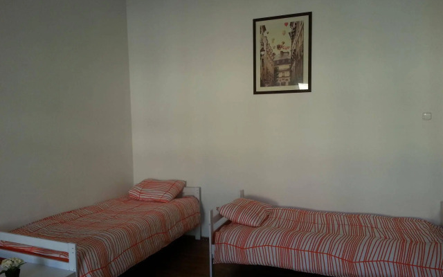 Caterina Hostel and Guesthouse