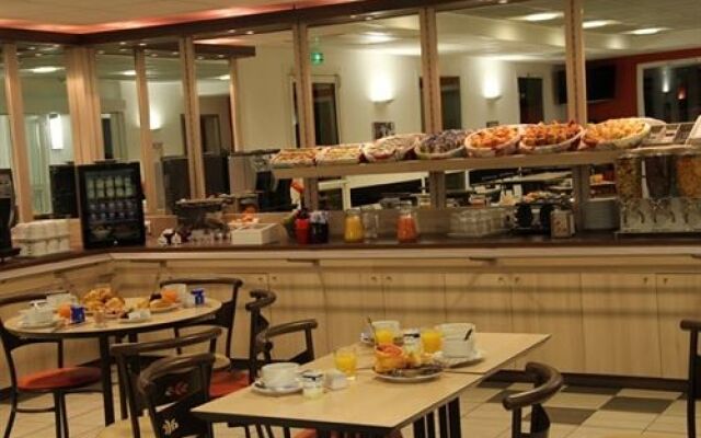 ACE Hôtel Châteauroux Déols