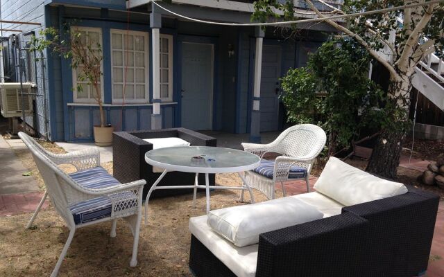 The Hostel California