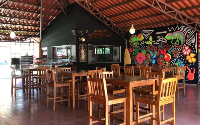 Roxy Fishing Club Y Hotel